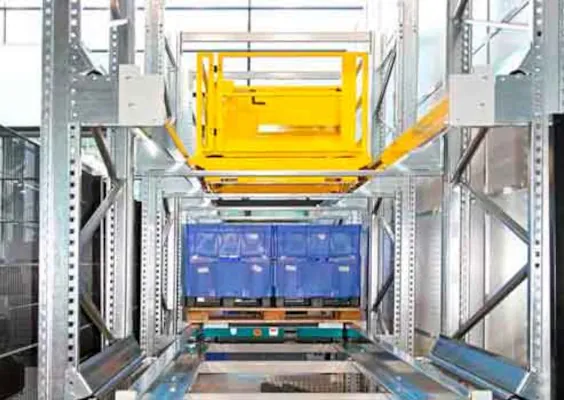 shuttle para compactação de paletes