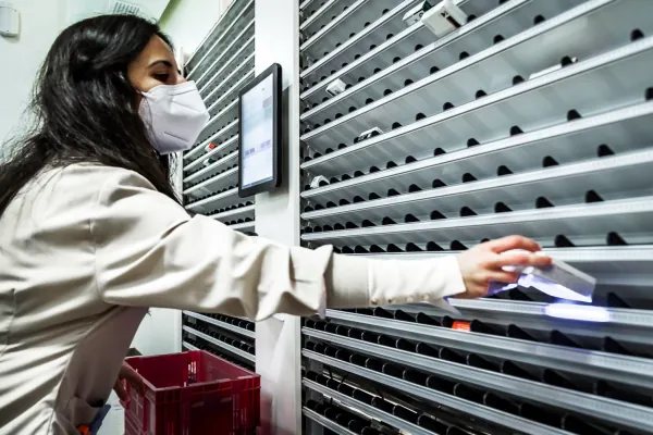 gestão de medicamentos para farmácias eonbox