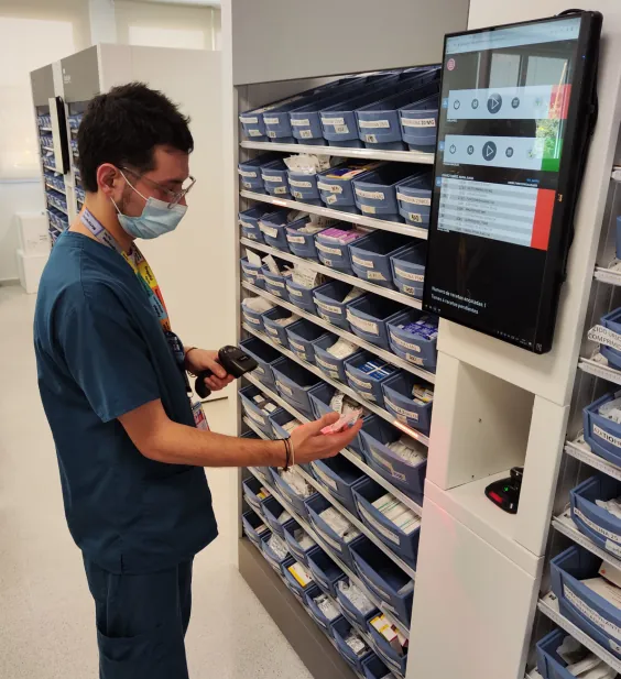 sistema de armazenamento de medicamentos stocklight