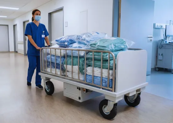 carrinhos rebocadores elétricos para hospitais